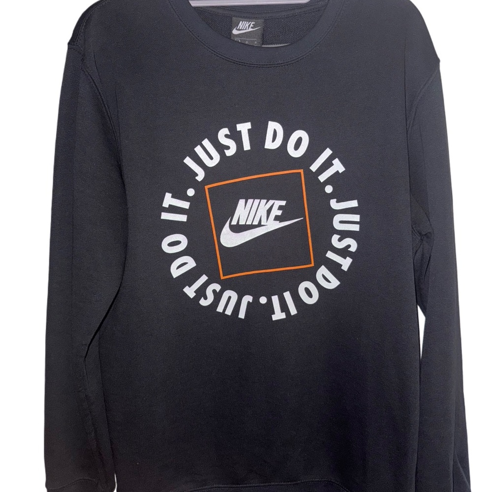 Nike Black Crewneck Sweater with Iconic Design